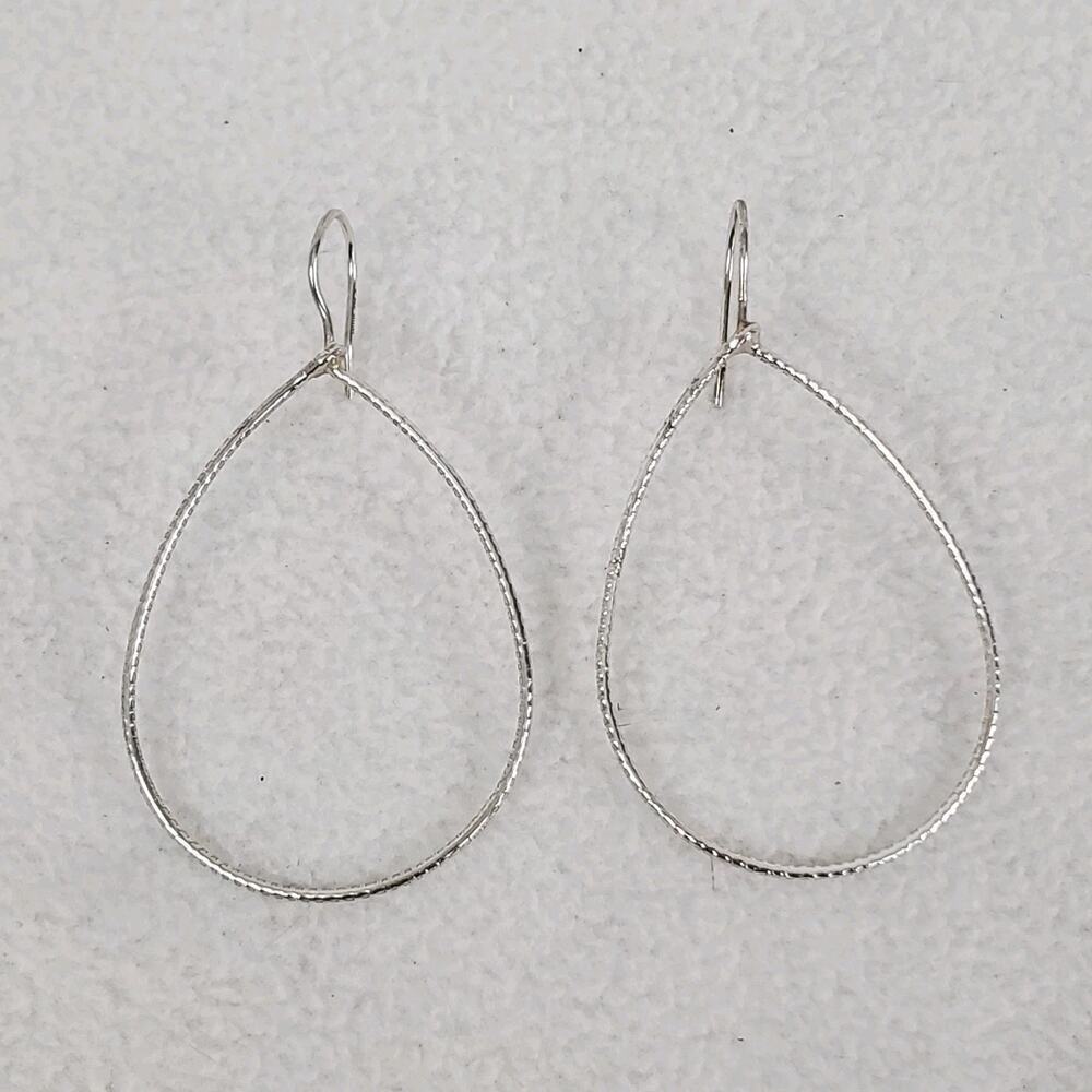 Silpada Sterling Silver "Slimline" Oval Earrings W2214 Teardrop Hoop - Picture 2 of 5
